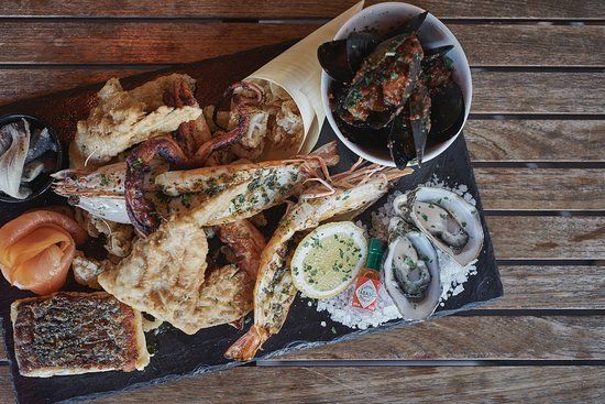 The Lucky Shag Waterfront Bar